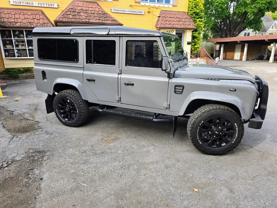 1990 Land Rover Defender 110 - Image 3 of 31