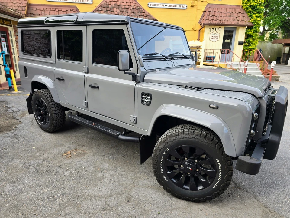 1990 Land Rover Defender 110 - Image 4 of 31