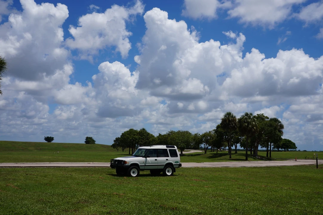 1998 Land Rover Discovery 1st Gen - Image 2 of 31