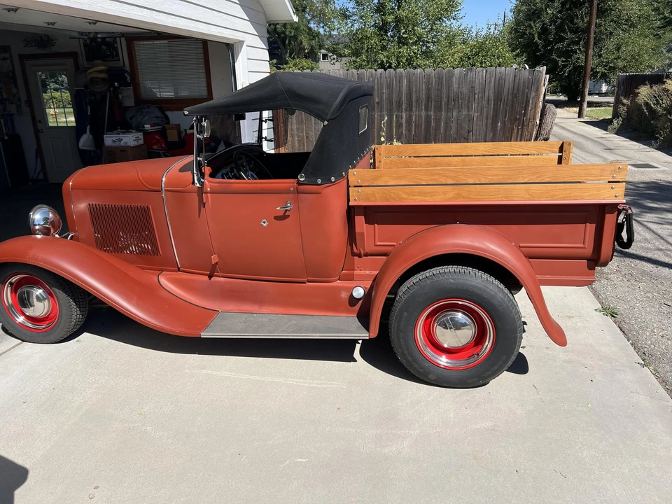 1931 Ford Model A Pickup & Model AA - Image 2 of 31