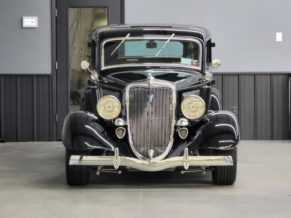 1934 Ford Model 18 & 40 - Image 14 of 31