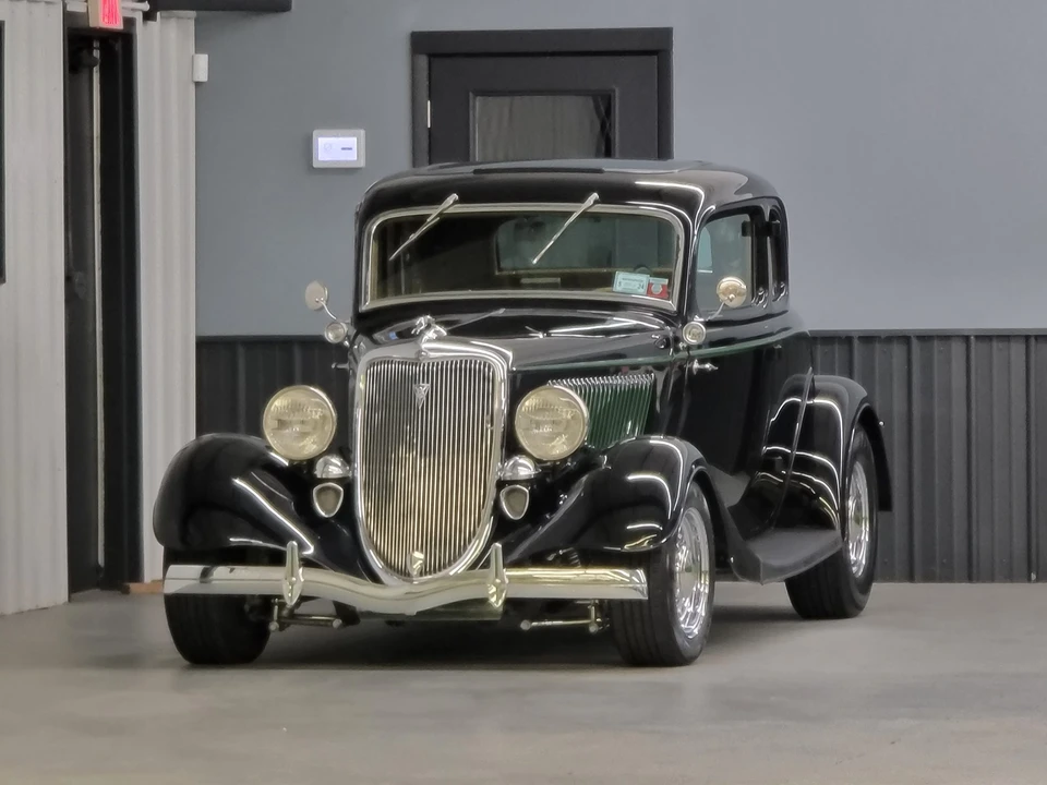 1934 Ford Model 18 & 40 - Image 12 of 31