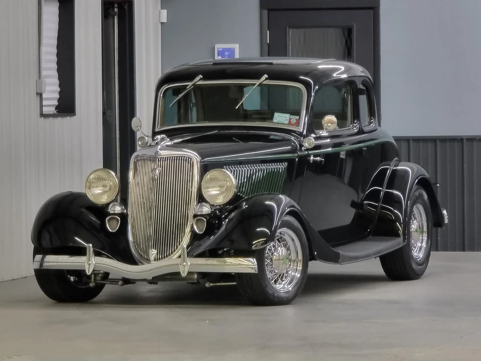 1934 Ford Model 18 & 40 - Image 9 of 31
