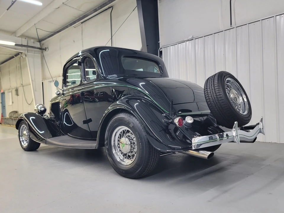 1934 Ford Model 18 & 40 - Image 28 of 31