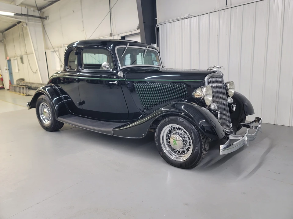 1934 Ford Model 18 & 40 - Image 17 of 31
