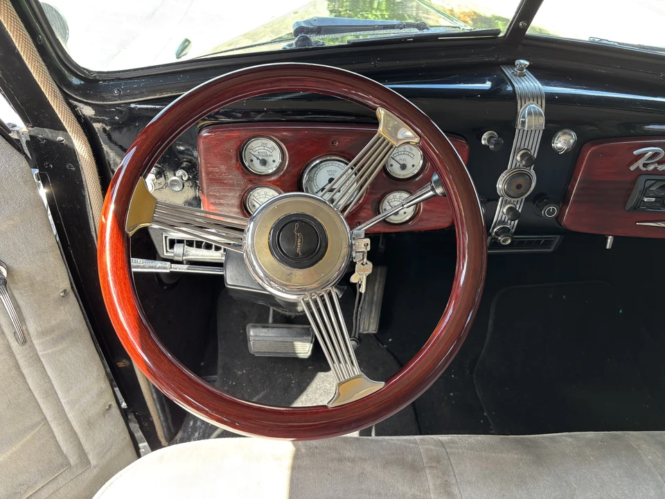 1936 Buick Roadmaster - Image 24 of 31