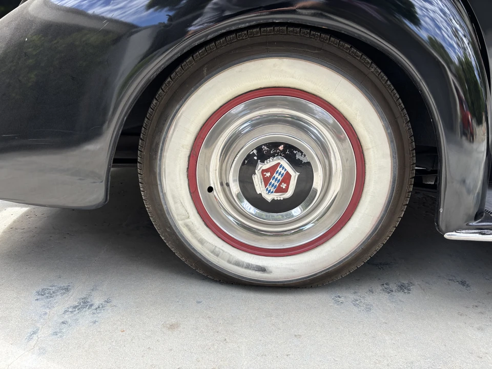 1936 Buick Roadmaster - Image 14 of 31