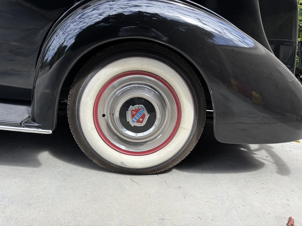 1936 Buick Roadmaster - Image 13 of 31