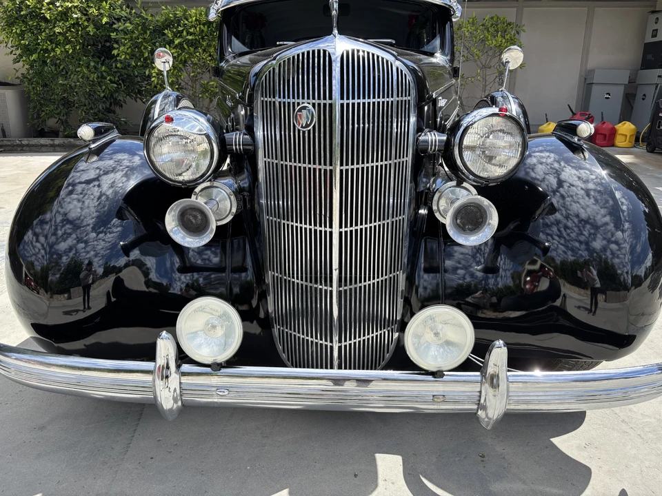 1936 Buick Roadmaster - Image 9 of 31