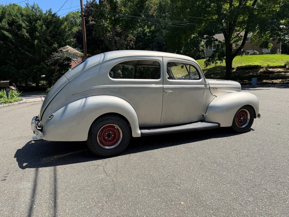 1940 Ford Standard & Deluxe & Super Deluxe - Image 8 of 31