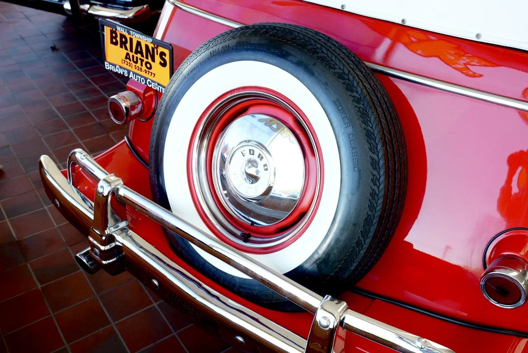 1950 Willys Jeepster - Image 20 of 31