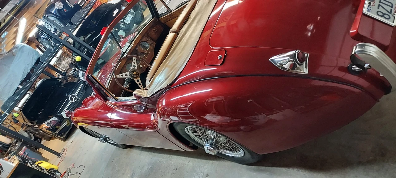 1954 Jaguar XK120 DHC Drophead - Image 25 of 31