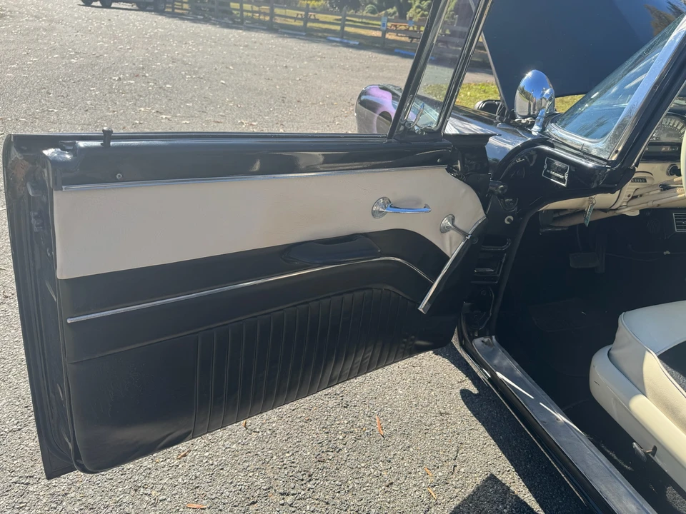 1955 Ford Fairlane 1st Gen - Image 30 of 31