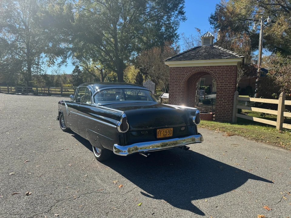 1955 Ford Fairlane 1st Gen - Image 8 of 31