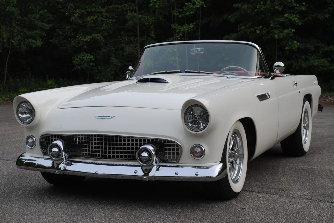 1955 Ford Thunderbird 1st Gen - Image 17 of 31
