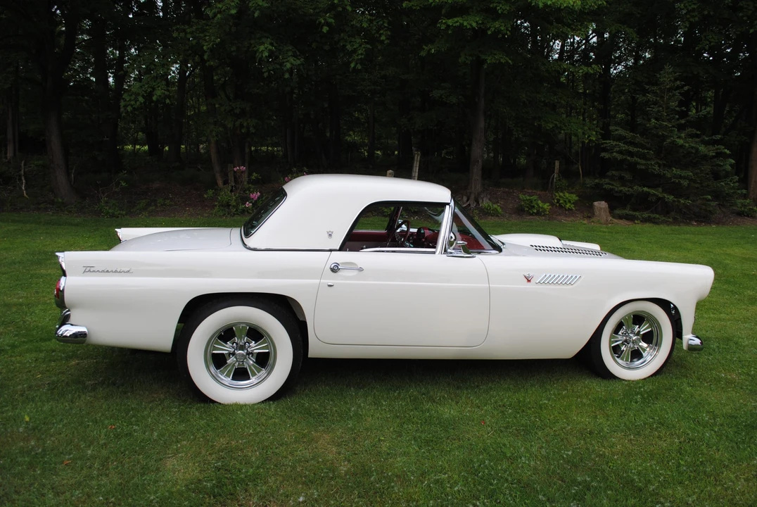 1955 Ford Thunderbird 1st Gen - Image 12 of 31