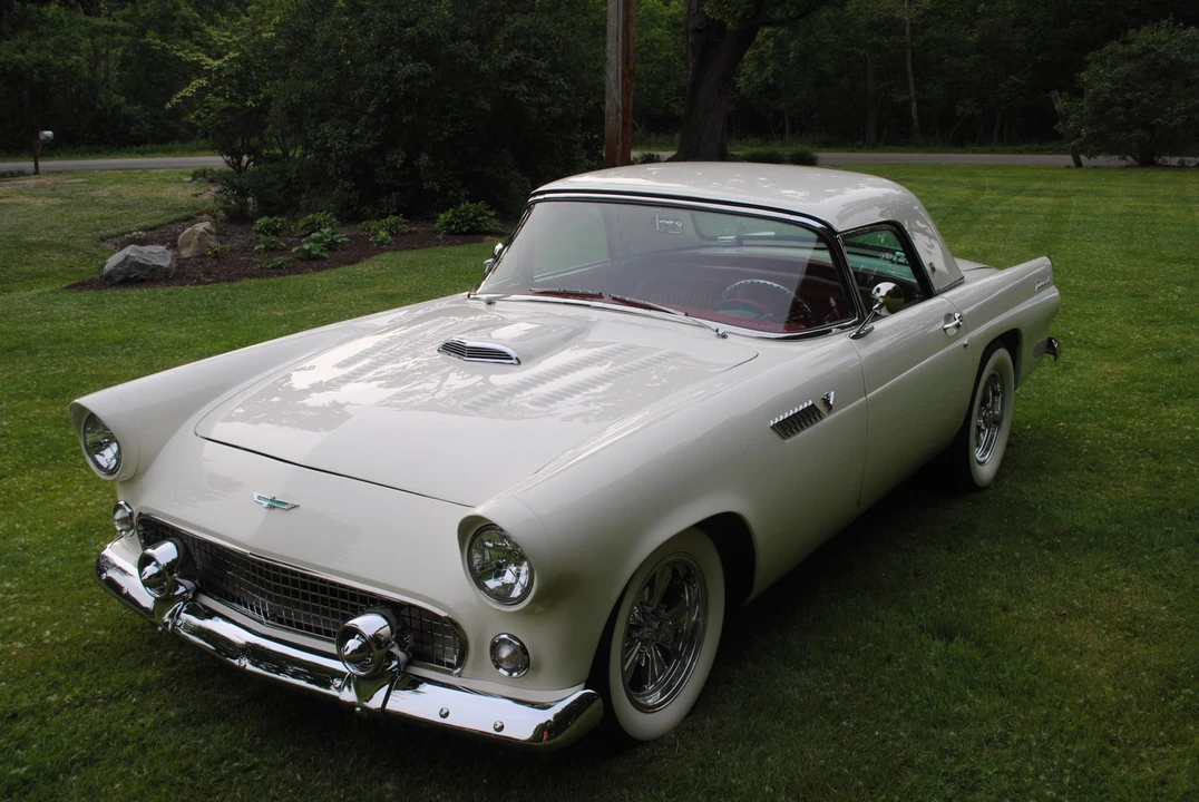 1955 Ford Thunderbird 1st Gen - Image 2 of 31