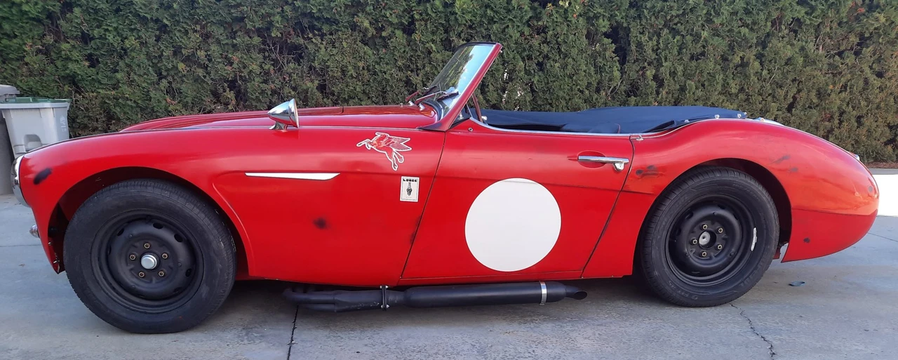 1957 Austin-Healey 100-6 - Image 8 of 31