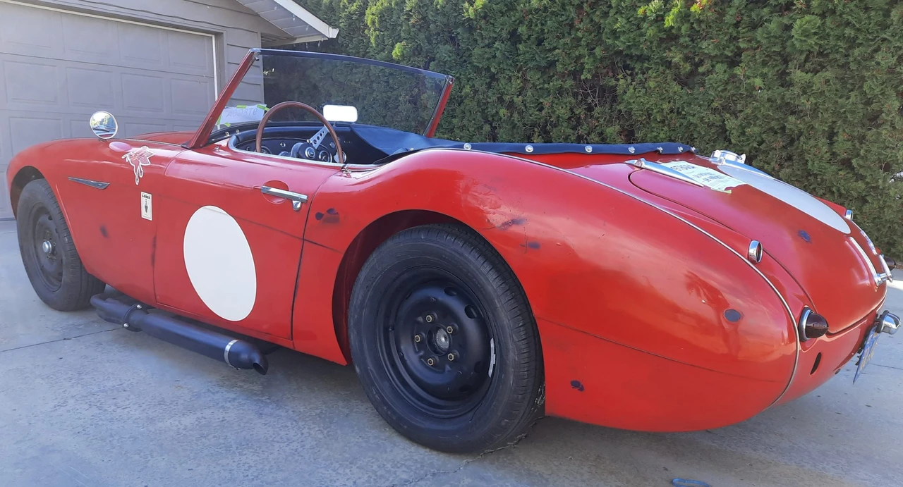 1957 Austin-Healey 100-6 - Image 11 of 31