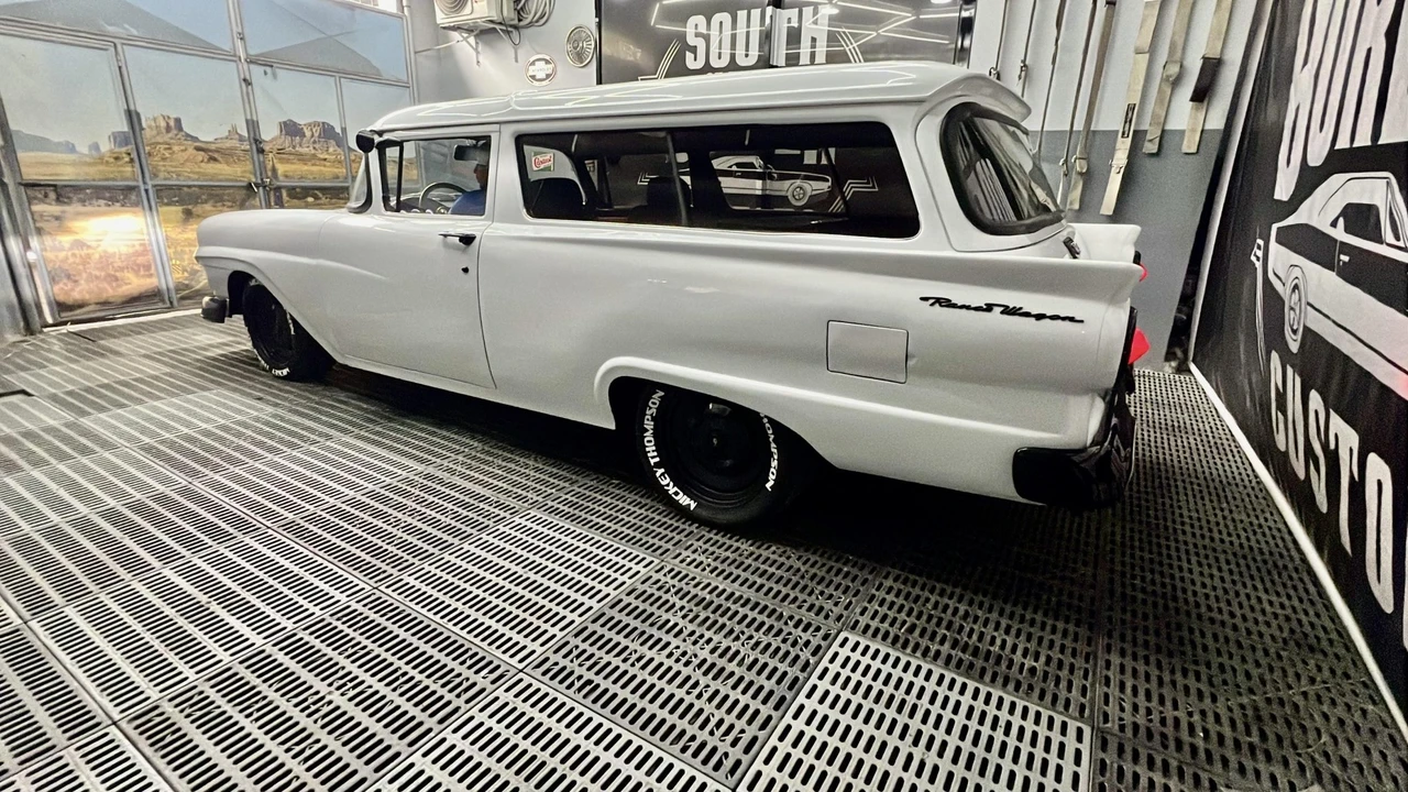 1957 Ford Fairlane 3rd Gen - Image 15 of 31