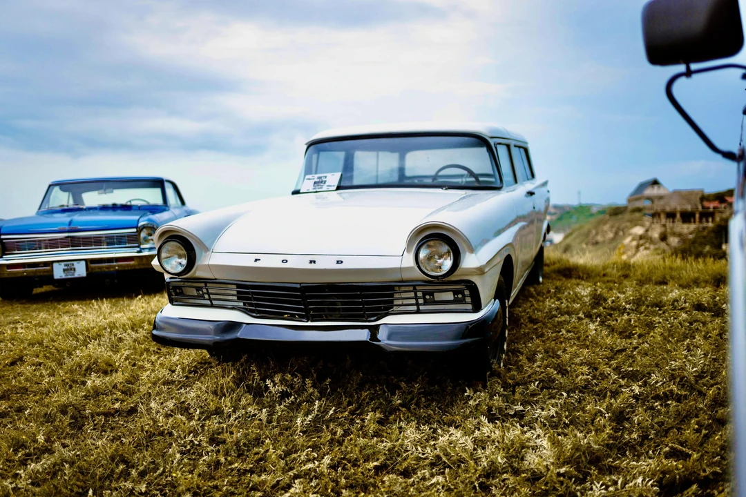 1957 Ford Fairlane 3rd Gen - Image 2 of 31