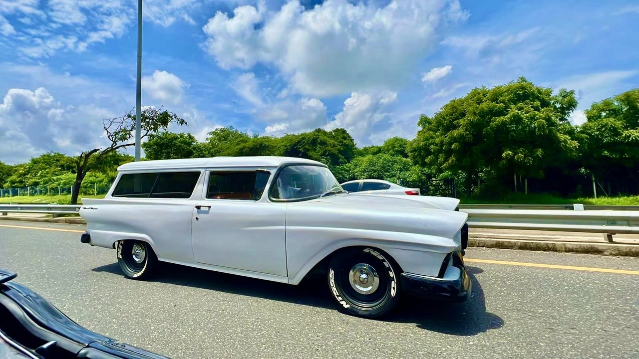 1957 Ford Fairlane 3rd Gen - Image 13 of 31