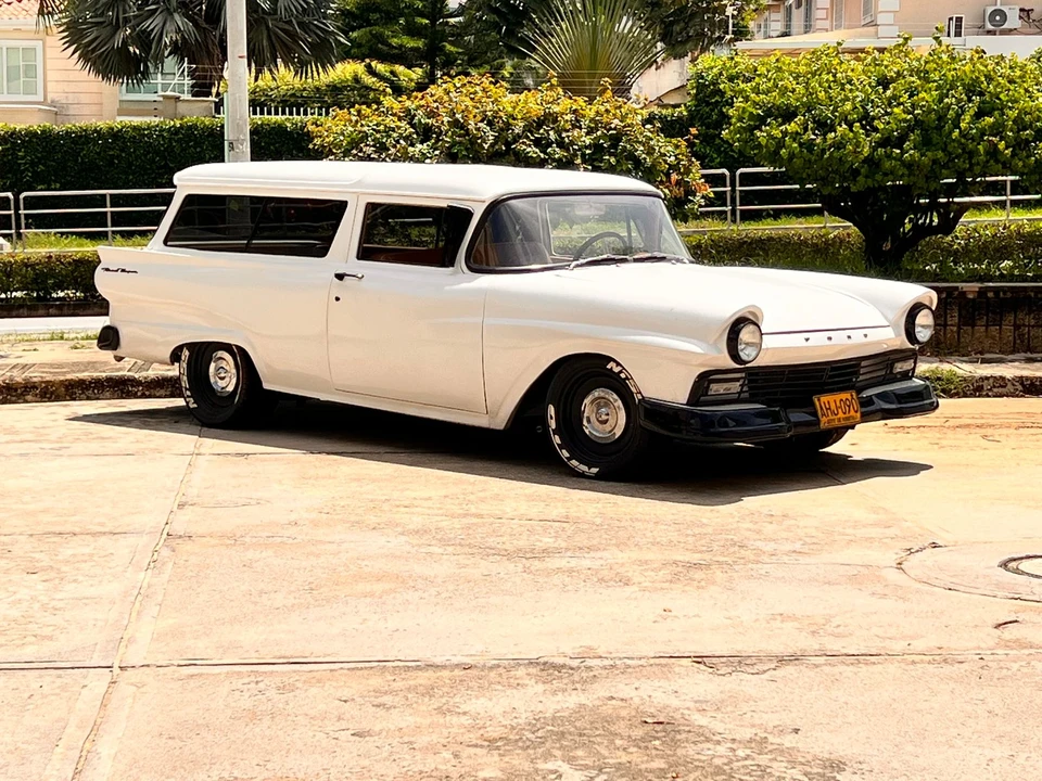 1957 Ford Fairlane 3rd Gen - Image 8 of 31