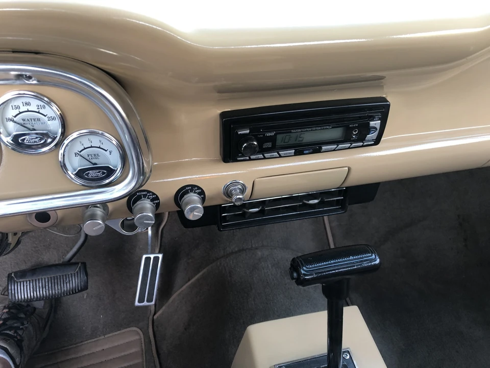 1962 Ford Ranchero 2nd Gen - Image 25 of 31