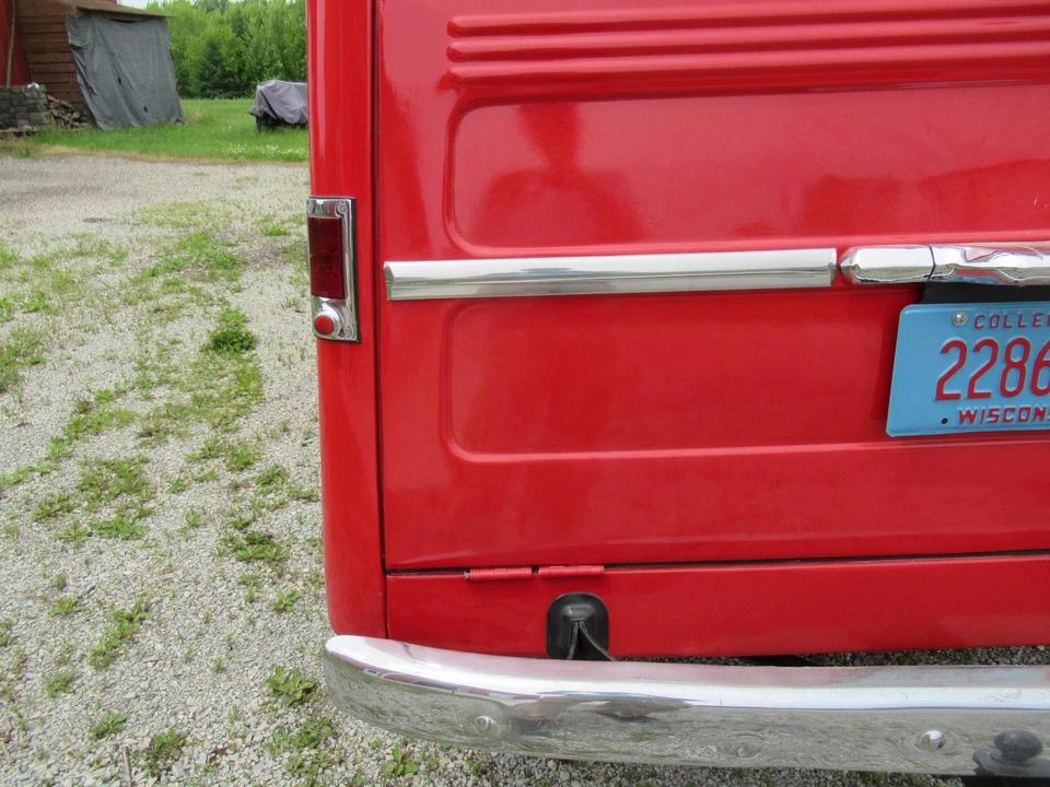 1962 Willys Jeep Wagon - Image 21 of 31