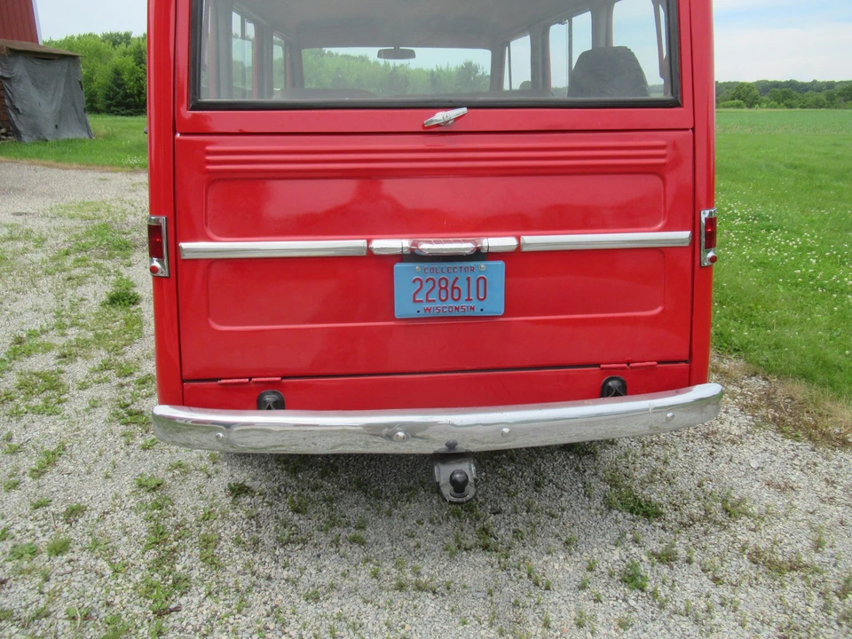 1962 Willys Jeep Wagon - Image 22 of 31