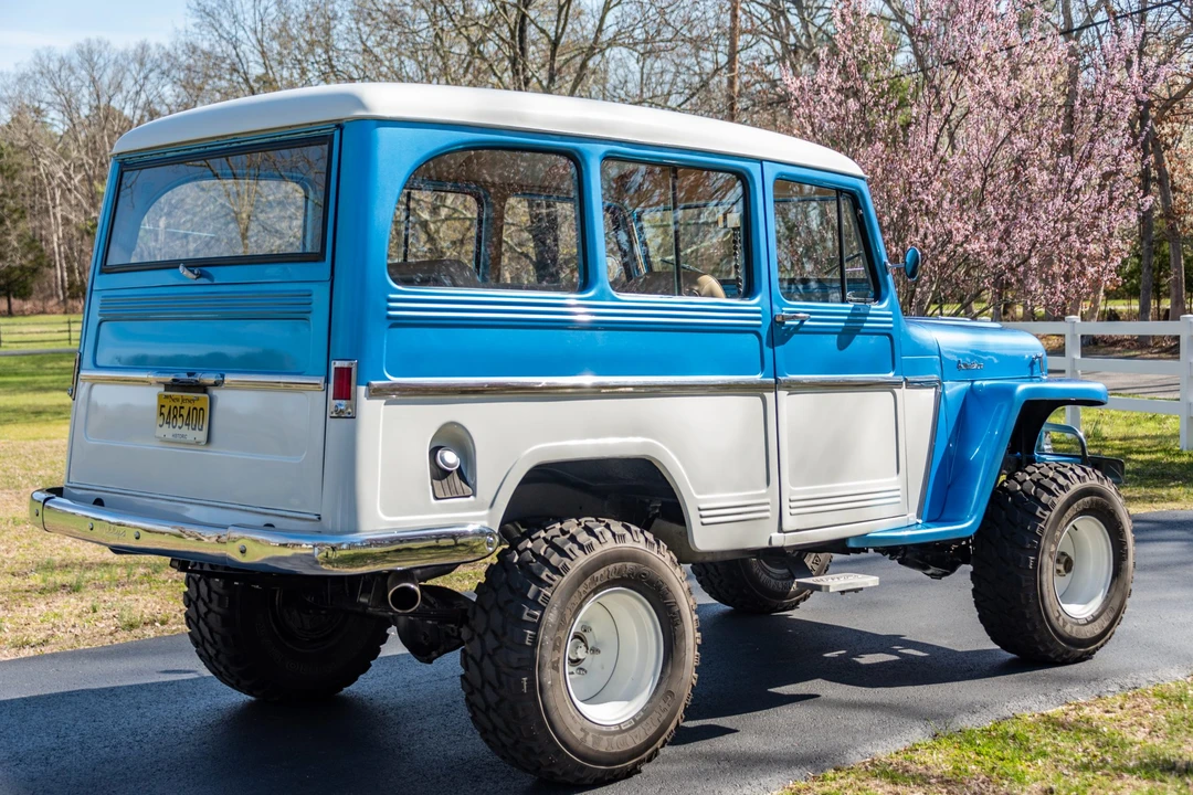 1962 Willys Jeep Wagon - Image 7 of 31