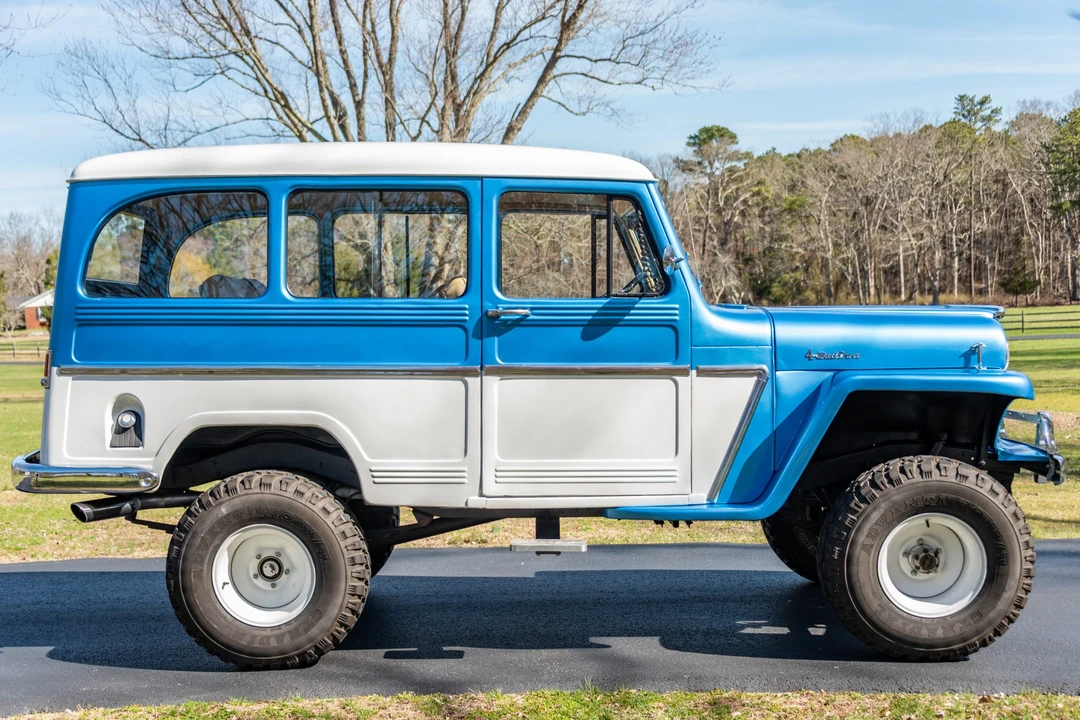 1962 Willys Jeep Wagon - Image 8 of 31