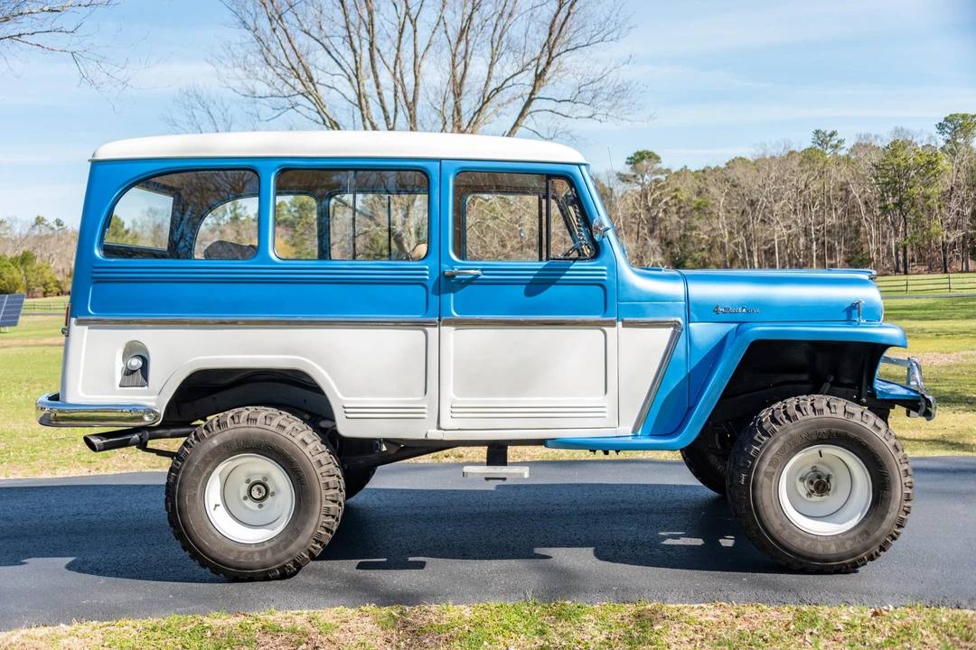 1962 Willys Jeep Wagon - Image 9 of 31