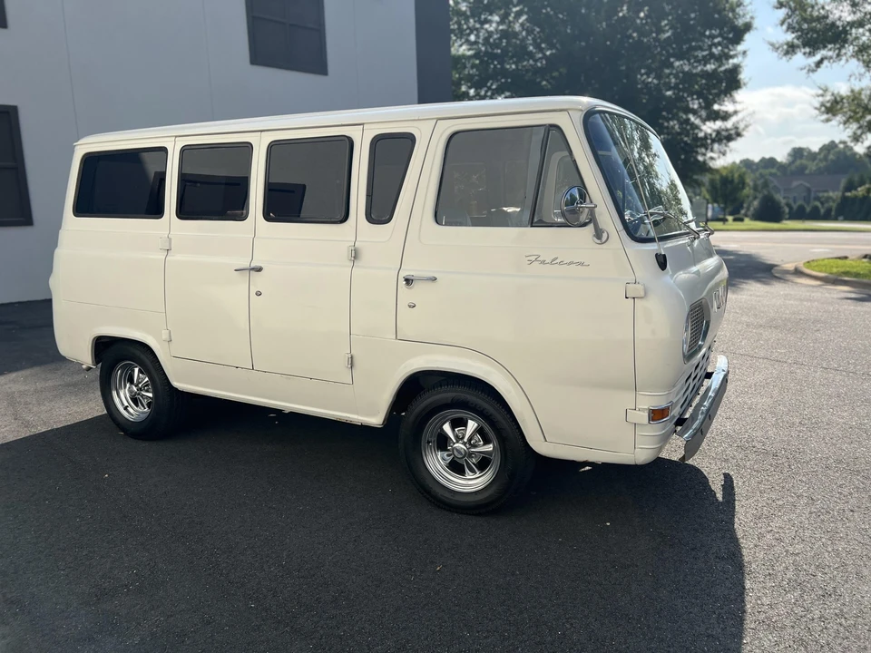 1964 Ford Econoline Van - Image 9 of 31