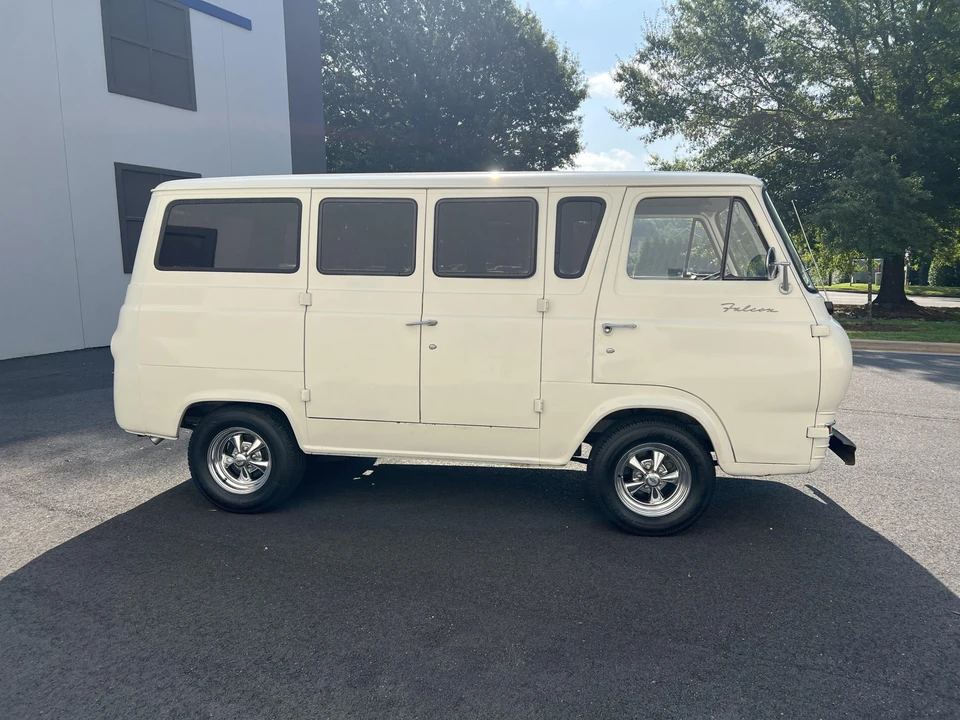 1964 Ford Econoline Van - Image 10 of 31