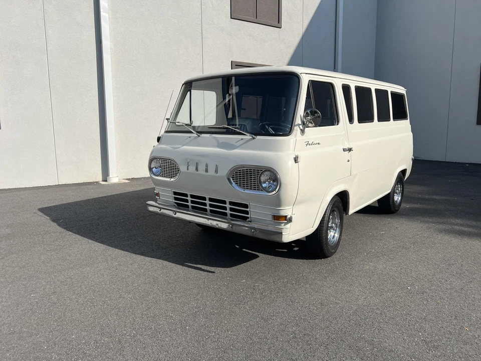 1964 Ford Econoline Van - Image 16 of 31