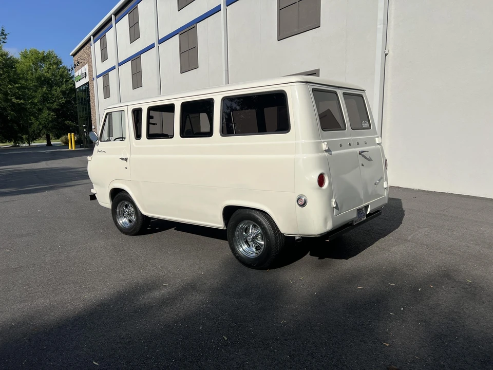 1964 Ford Econoline Van - Image 21 of 31