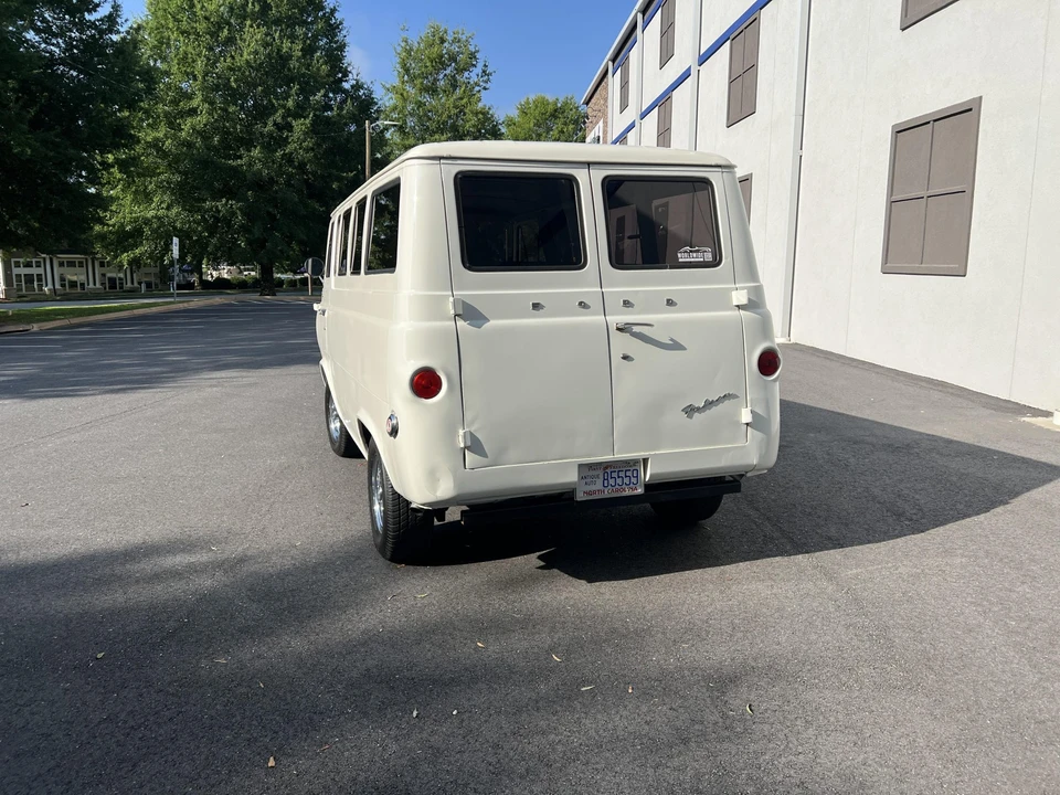 1964 Ford Econoline Van - Image 23 of 31