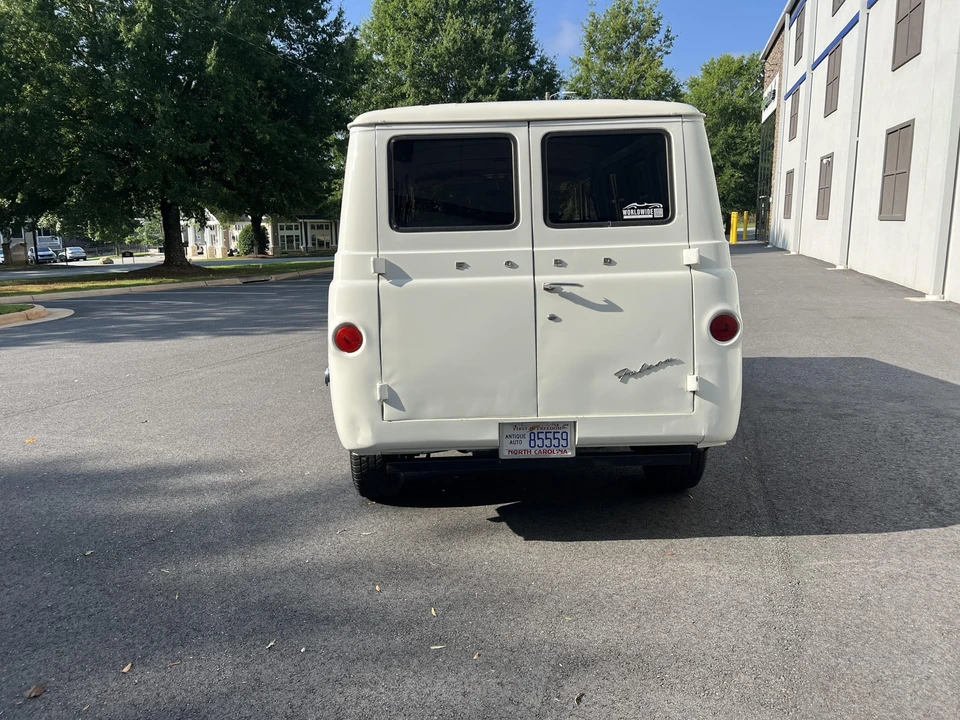 1964 Ford Econoline Van - Image 24 of 31