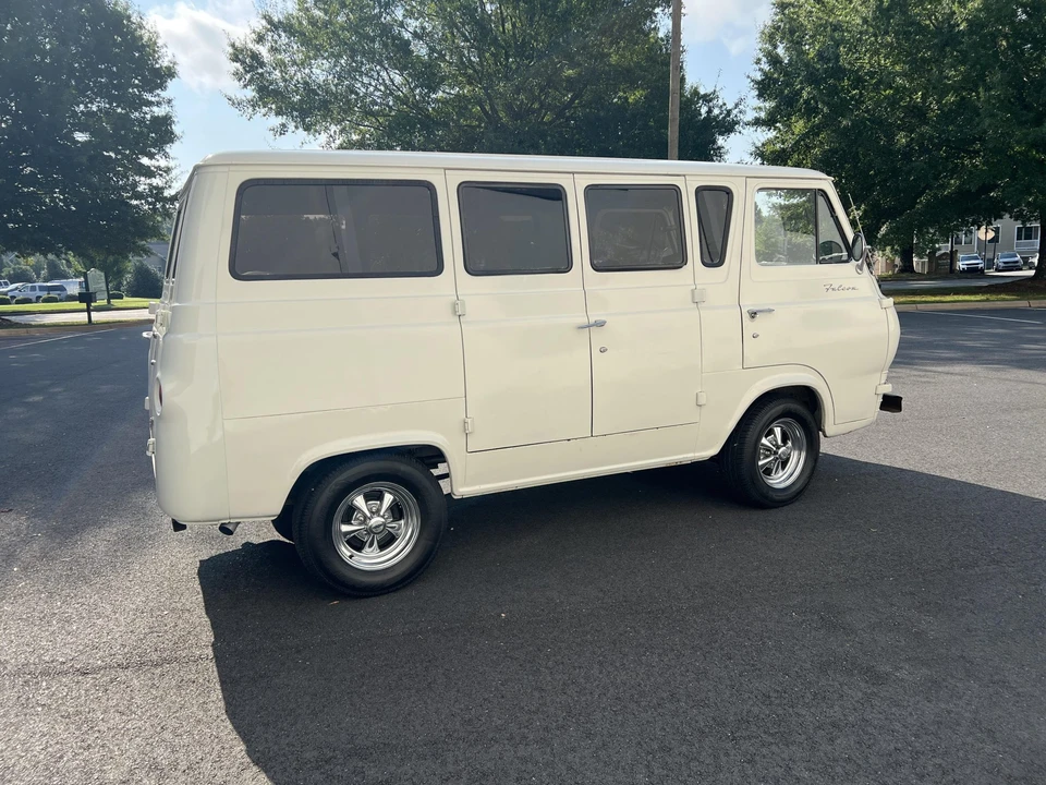 1964 Ford Econoline Van - Image 28 of 31