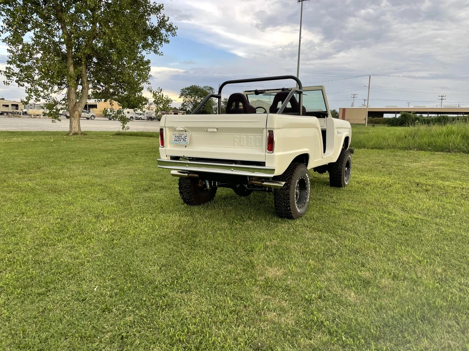 1966 Ford Bronco 1st Gen - Image 9 of 31
