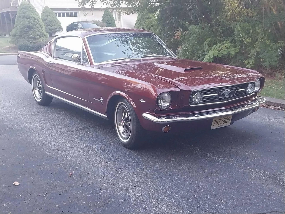 1966 Ford Mustang 1st Gen (1964.5-1966) - Image 9 of 31