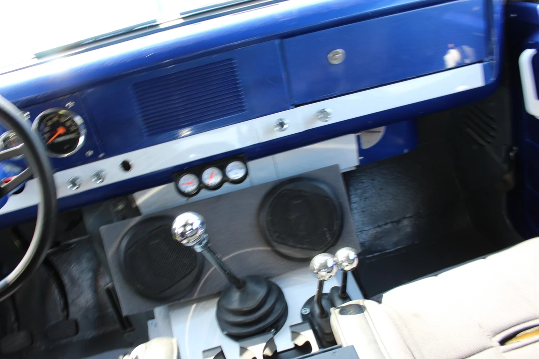 1966 International Harvester Scout - Image 28 of 31
