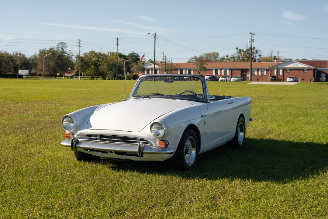 1966 Sunbeam Alpine Series V - Image 5 of 31