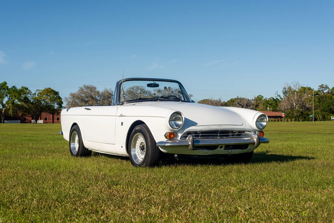 1966 Sunbeam Alpine Series V - Image 3 of 31