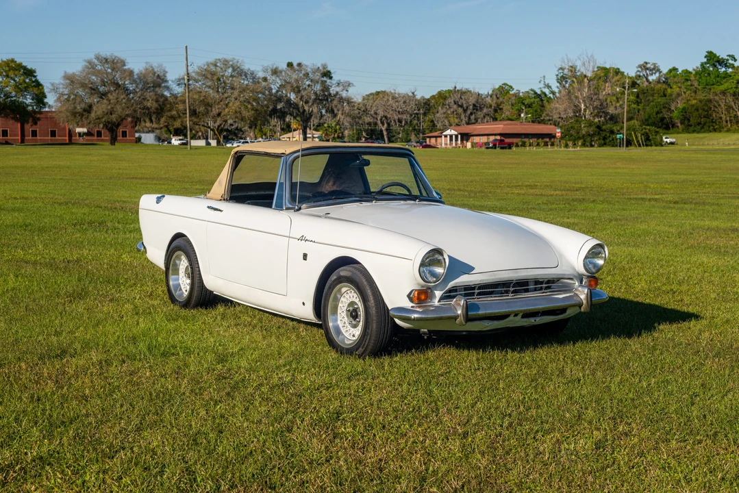 1966 Sunbeam Alpine Series V - Image 11 of 31