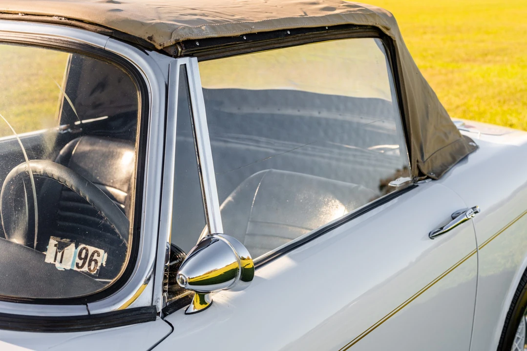 1966 Sunbeam Alpine Series V - Image 24 of 31