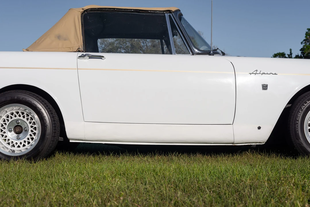1966 Sunbeam Alpine Series V - Image 21 of 31