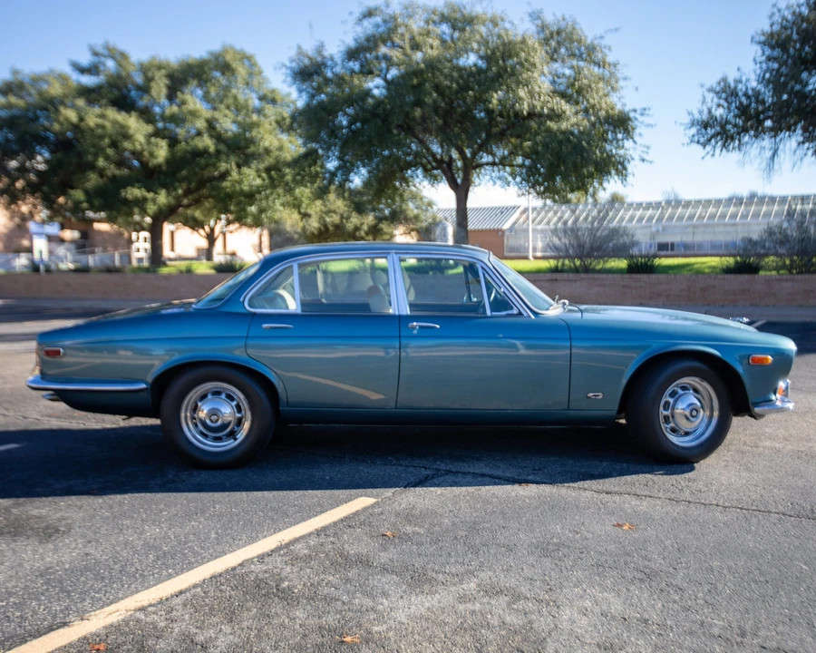 1971 Jaguar XJ Series 1 - Image 21 of 31