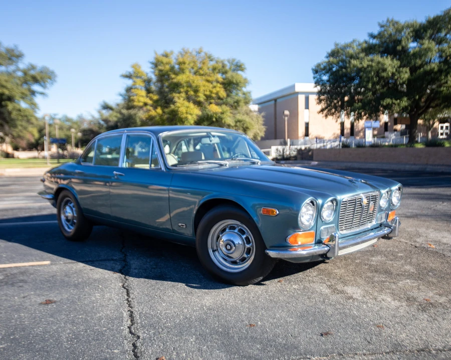 1971 Jaguar XJ Series 1 - Image 10 of 31